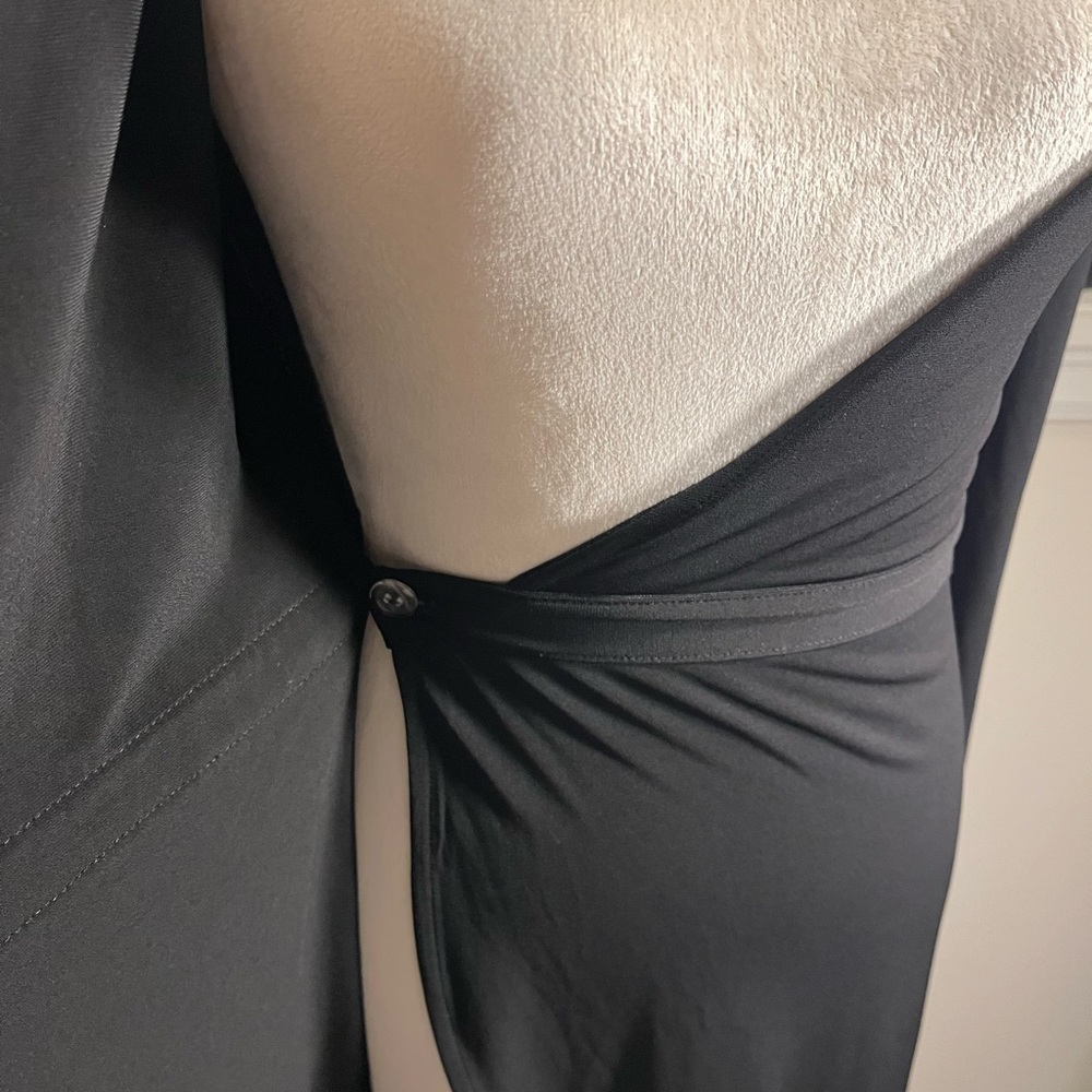 ‼️BOGO SALE‼️Forever 21 Black Wrap Dress Sz S - Picture 5 of 6